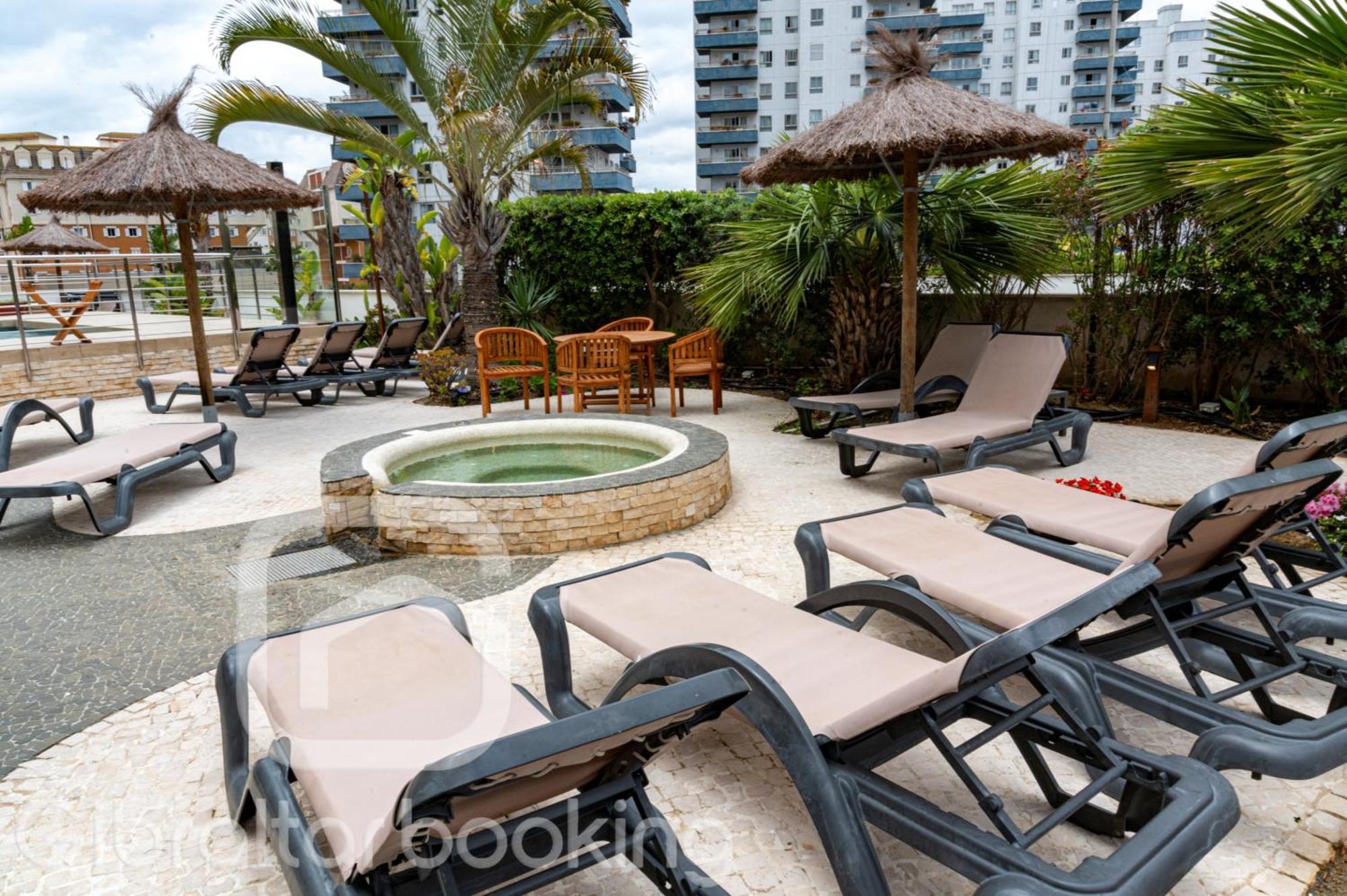 Britain In The Sun At Luxurious Ocean Village Gibraltar Exterior photo