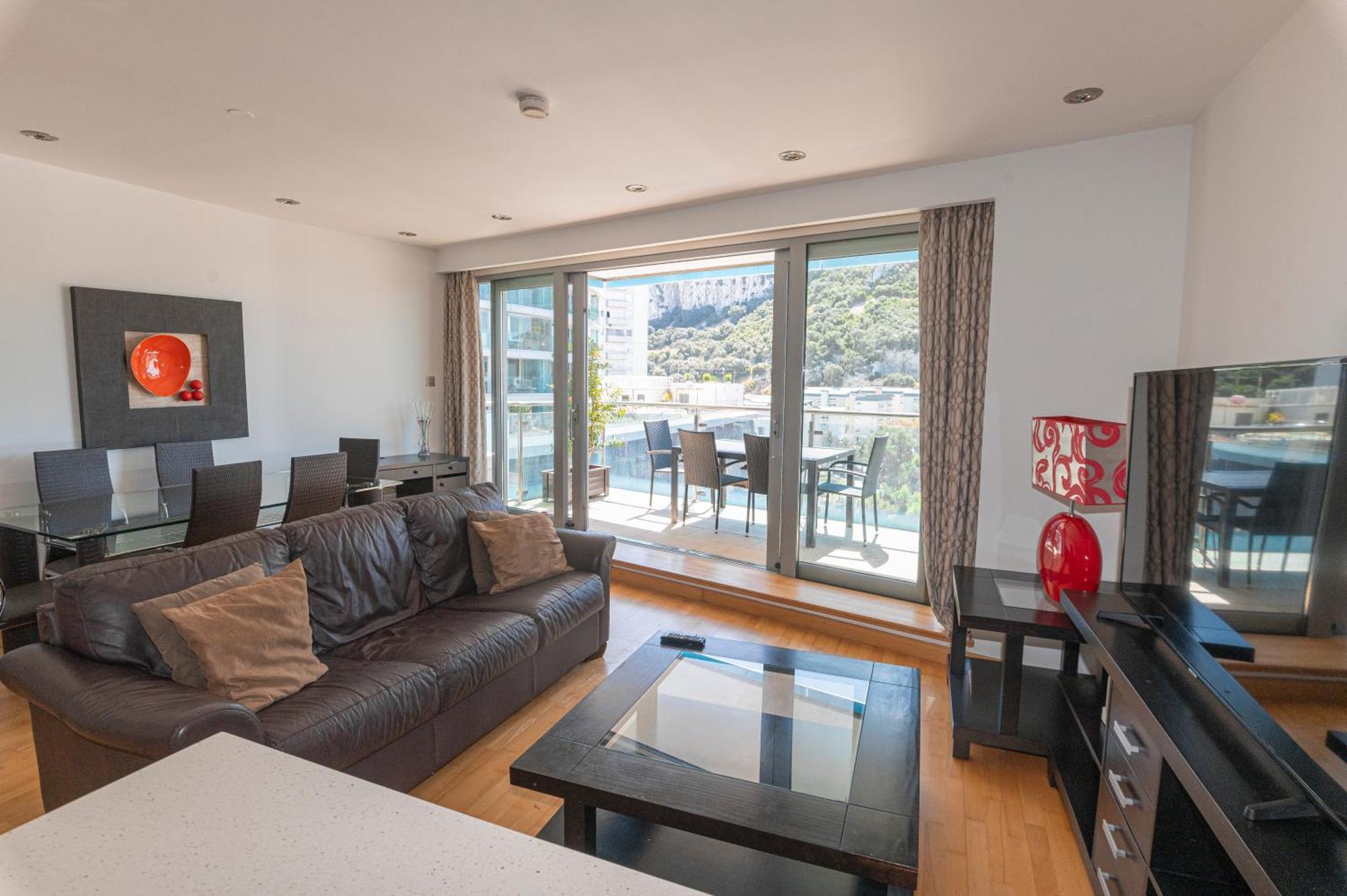 Britain In The Sun At Luxurious Ocean Village Gibraltar Exterior photo